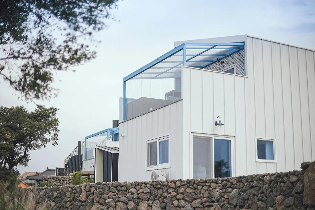 הוילה ג'גו Gamseong Dorm 0*,  קוריאה הדרומית